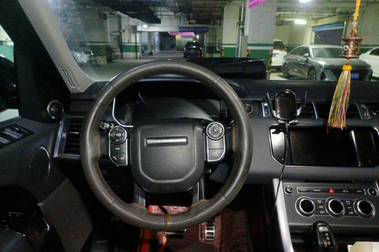 Used Land Rover Range Sport 2014 3.0 SC V6 HSE DYNAMIC Steering Wheel