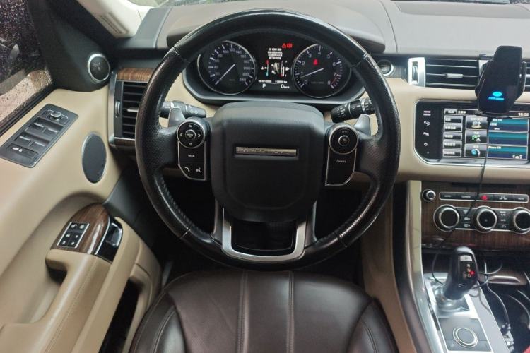 Used Land Rover Range Sport 2014 3.0 SC V6 HSE Steering Wheel