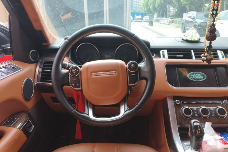 Used Land Rover Range Sport 2014 3.0 SC V6 HSE Steering Wheel