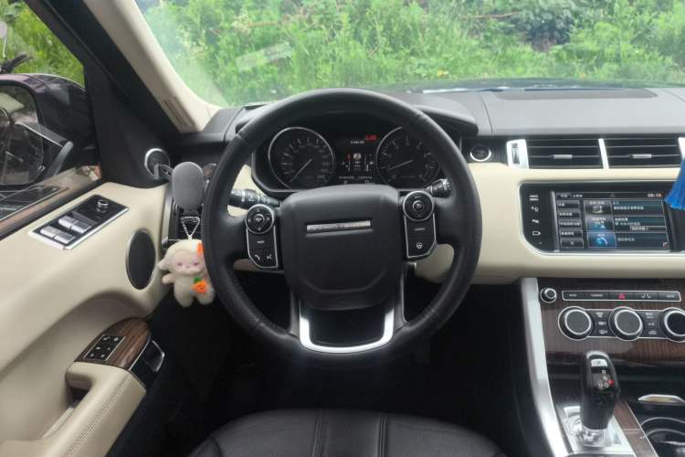 Used Land Rover Range Sport  Steering Wheel