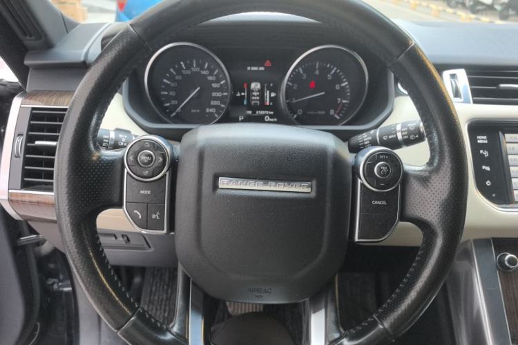 Used Land Rover Range Sport 2014 3.0 SC V6 HSE Steering Wheel