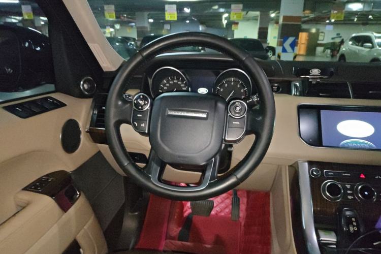 Used Land Rover Range Sport 2014 3.0 SC V6 HSE Steering Wheel