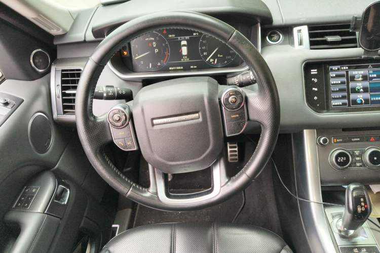 Used Land Rover Range Sport 2014 3.0 SC V6 HSE DYNAMIC Steering Wheel
