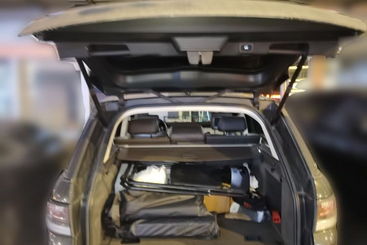 Used Land Rover Range Sport 2014 3.0 SC V6 HSE Trunk