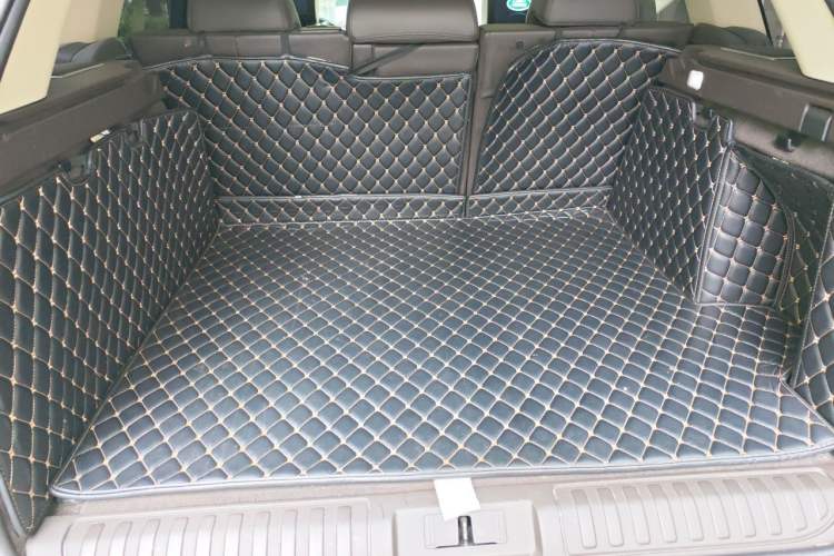 Used Land Rover Range Sport 2014 3.0 SC V6 HSE DYNAMIC Trunk