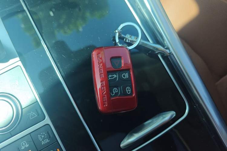 Used Land Rover Range Sport 2014 3.0 SC V6 Fēngshàng Chuàngshì Edition Vehicle Key