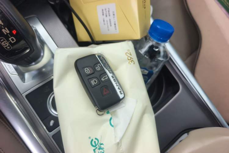 Used Land Rover Range Sport  Vehicle Key