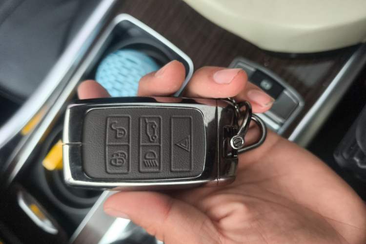 Used Land Rover Range Sport  Vehicle Key