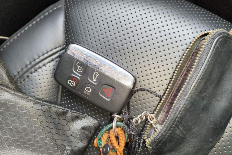 Used Land Rover Range Sport 2014 3.0 SC V6 HSE DYNAMIC Vehicle Key