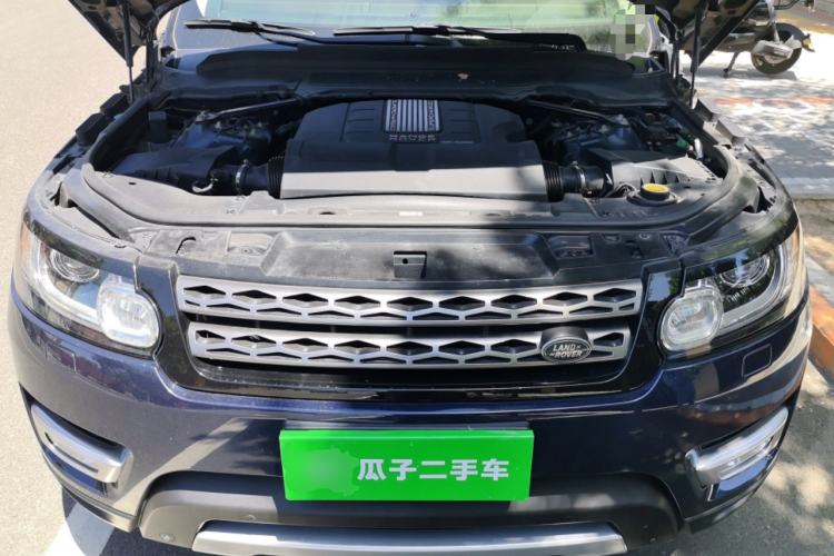 Used Land Rover Range Sport 2014 3.0 SC V6 HSE Engine Bay