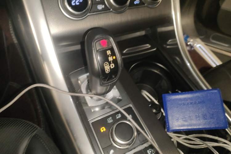 Used Land Rover Range Sport 2014 3.0 SC V6 Fēngshàng Chuàngshì Edition Gear Lever