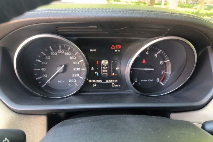 Used Land Rover Range Sport 2014 3.0 SC V6 HSE Instrument Cluster