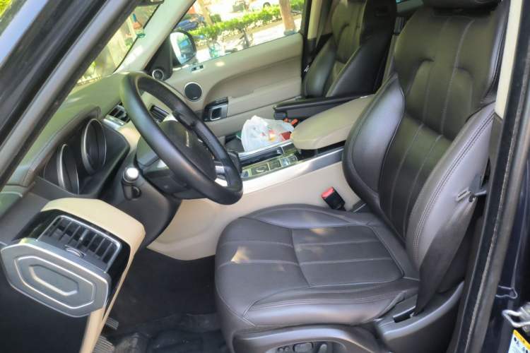Used Land Rover Range Sport 2014 3.0 SC V6 HSE Left Front Seat