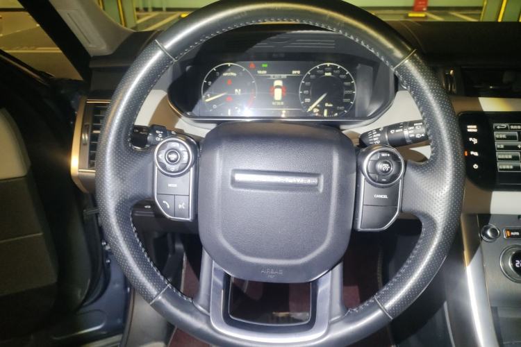 Used Land Rover Range Sport 2014 3.0 SC V6 Fēngshàng Chuàngshì Edition Steering Wheel