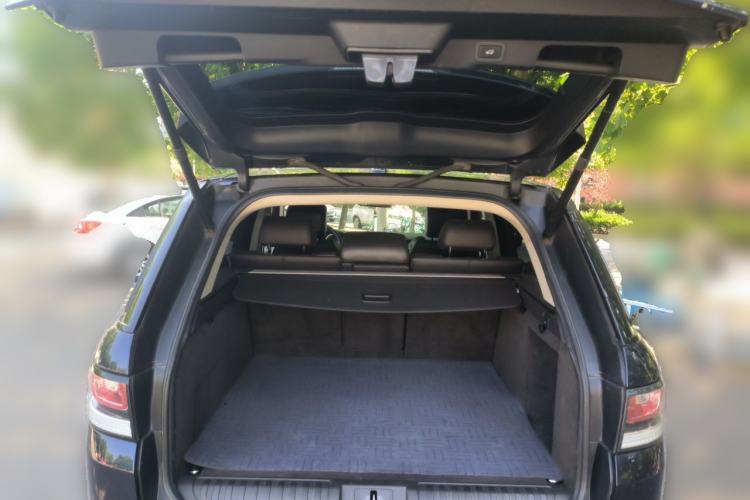Used Land Rover Range Sport 2014 3.0 SC V6 HSE Trunk