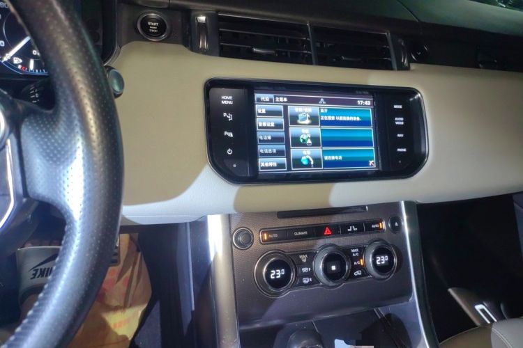 Used Land Rover Range Sport 2014 3.0 SC V6 HSE DYNAMIC Audio And AC Panel