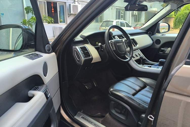 Used Land Rover Range Sport 2014 3.0 SC V6 HSE DYNAMIC Driver Seat