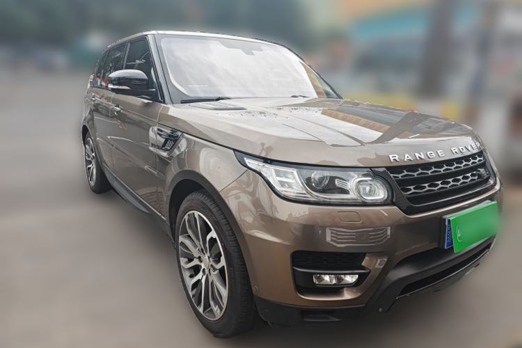 Used Land Rover Range Sport 2014 3.0 SC V6 HSE DYNAMIC Front Right 45 Deg