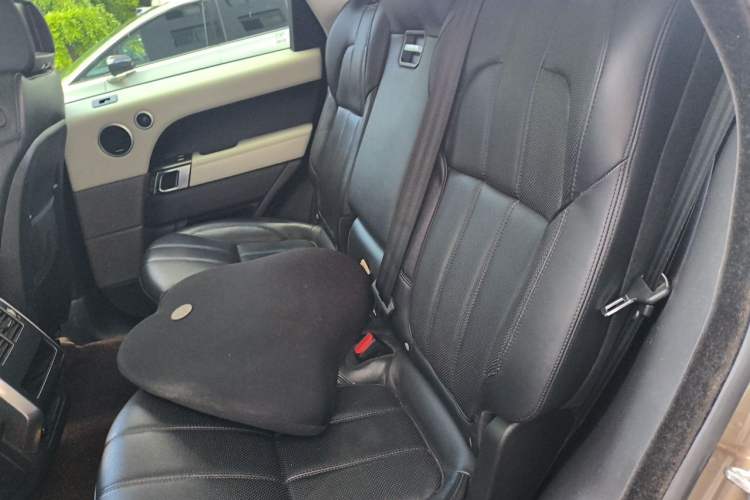 Used Land Rover Range Sport 2014 3.0 SC V6 HSE DYNAMIC Left Rear Seat
