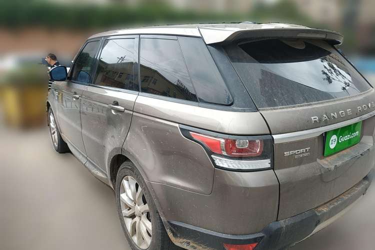 Used Land Rover Range Sport 2014 3.0 SC V6 HSE Rear Left 45 Deg