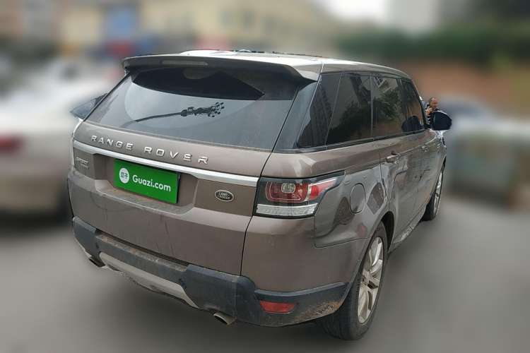 Used Land Rover Range Sport 2014 3.0 SC V6 HSE Rear Right 45 Deg