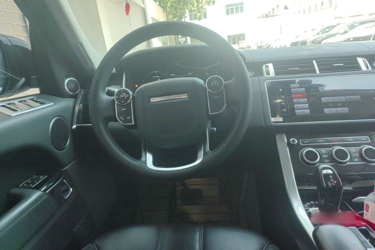 Used Land Rover Range Sport 2014 3.0 SC V6 HSE Steering Wheel