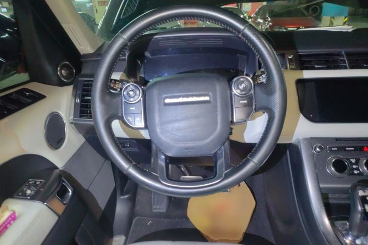 Used Land Rover Range Sport 2014 3.0 SC V6 HSE DYNAMIC Steering Wheel