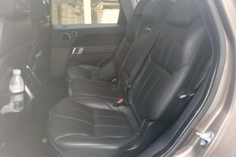 Used Land Rover Range Sport 2014 3.0 SC V6 HSE Left Rear Seat
