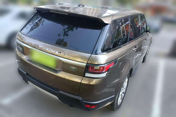 Used Land Rover Range Sport 2014 3.0 SC V6 HSE Rear Right 45 Deg