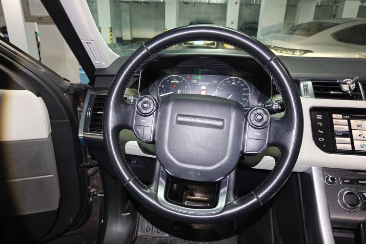 Used Land Rover Range Sport 2014 3.0 SC V6 HSE DYNAMIC Steering Wheel
