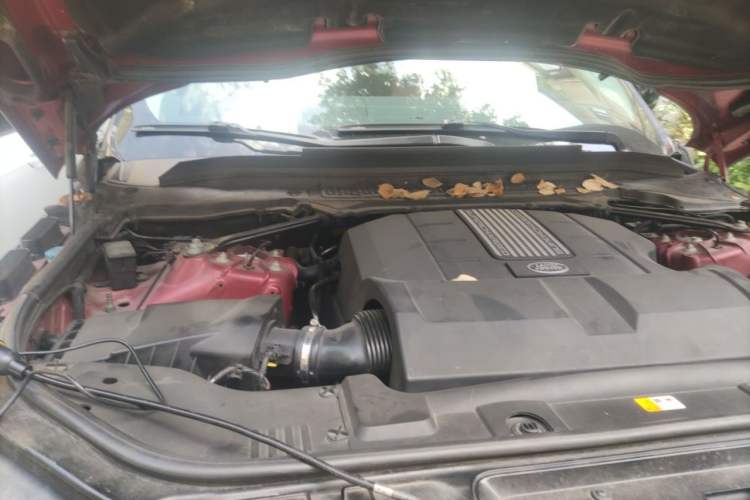 Used Land Rover Range Sport 2014 3.0 SC V6 HSE DYNAMIC Engine Bay Right
