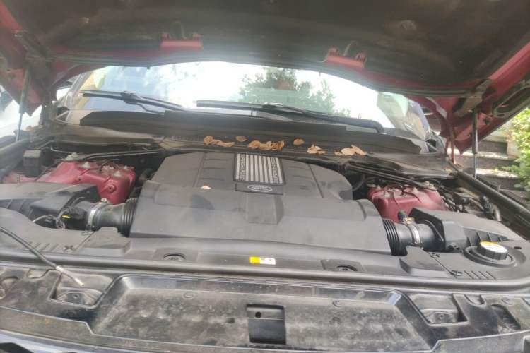 Used Land Rover Range Sport 2014 3.0 SC V6 HSE DYNAMIC Engine Bay