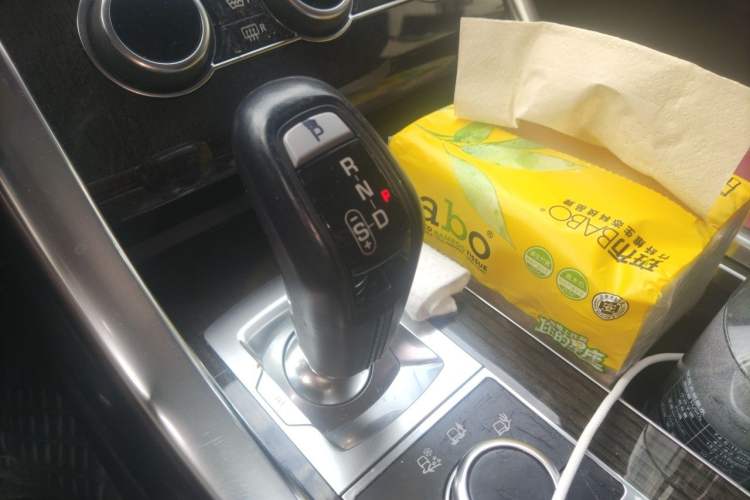 Used Land Rover Range Sport 2014 3.0 SC V6 HSE DYNAMIC Gear Lever