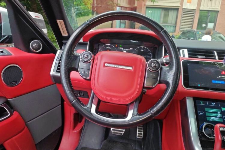 Used Land Rover Range Sport 2014 3.0 SC V6 HSE Steering Wheel