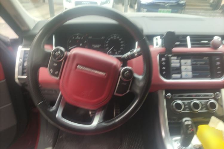 Used Land Rover Range Sport 2014 3.0 SC V6 HSE DYNAMIC Steering Wheel