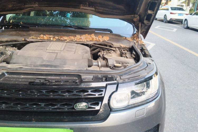 Used Land Rover Range Sport 2014 3.0 SC V6 HSE DYNAMIC Engine Bay Left