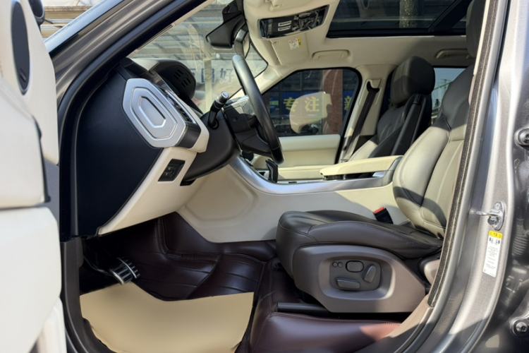 Used Land Rover Range Sport 2014 3.0 SC V6 HSE DYNAMIC Interior 2