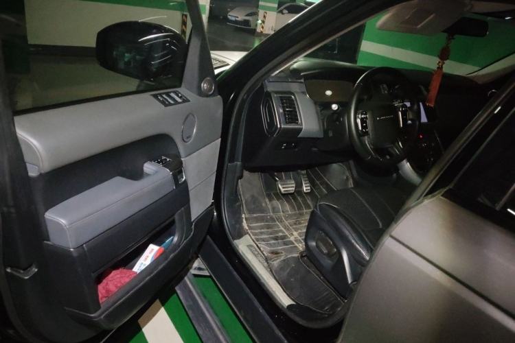 Used Land Rover Range Sport 2014 3.0 SC V6 HSE DYNAMIC Interior 3