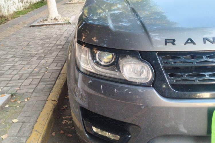 Used Land Rover Range Sport 2014 3.0 SC V6 HSE DYNAMIC Right Front Headlight