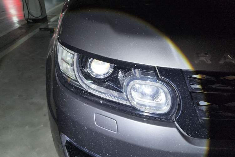 Used Land Rover Range Sport 2014 3.0 SC V6 HSE DYNAMIC Right Front Headlight