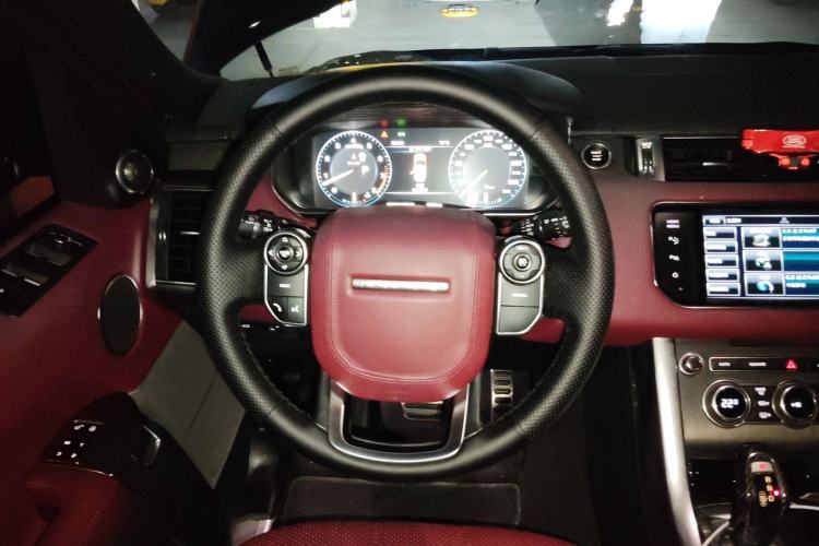 Used Land Rover Range Sport 2014 3.0 SC V6 HSE DYNAMIC Steering Wheel