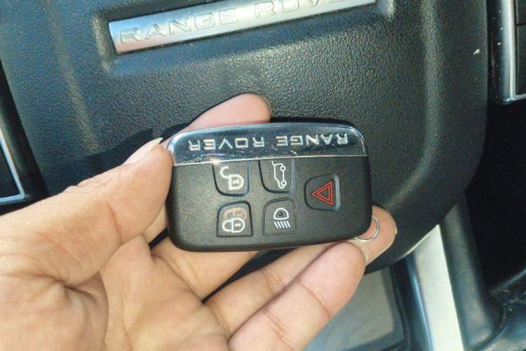 Used Land Rover Range Sport 2014 3.0 SC V6 HSE DYNAMIC Vehicle Key