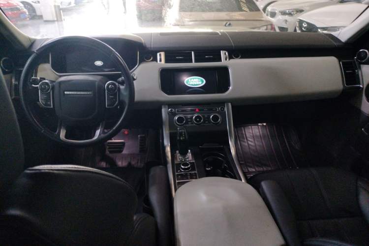 Used Land Rover Range Sport 2014 3.0 SC V6 Fēngshàng Chuàngshì Edition Interior 2