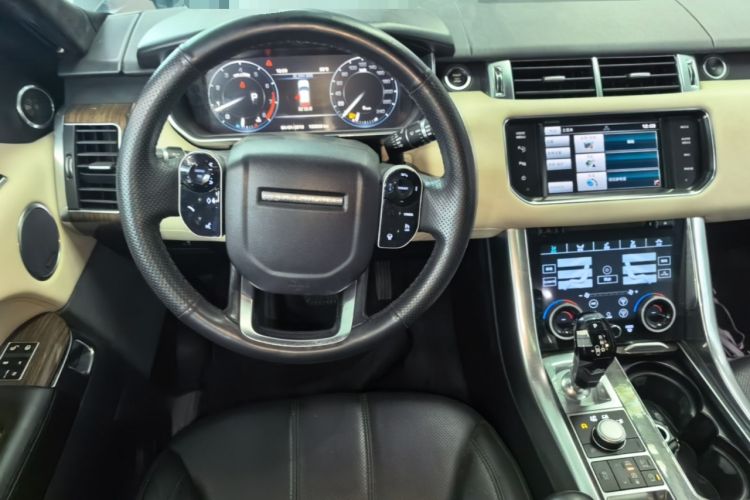 Used Land Rover Range Sport 2014 3.0 SC V6 HSE DYNAMIC Steering Wheel