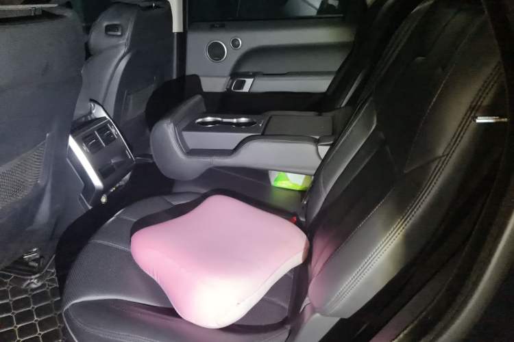Used Land Rover Range Sport 2014 3.0 SC V6 HSE DYNAMIC Left Rear Seat