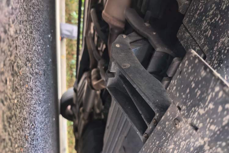Used Land Rover Range Sport 2014 3.0 SC V6 HSE Chassis Front Left