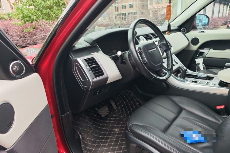 Used Land Rover Range Sport 2014 3.0 SC V6 HSE Driver Seat