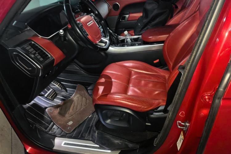 Used Land Rover Range Sport 2014 3.0 SC V6 HSE Driver Seat