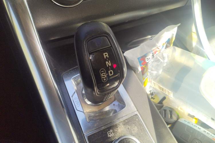 Used Land Rover Range Sport 2014 3.0 SC V6 HSE DYNAMIC Gear Lever