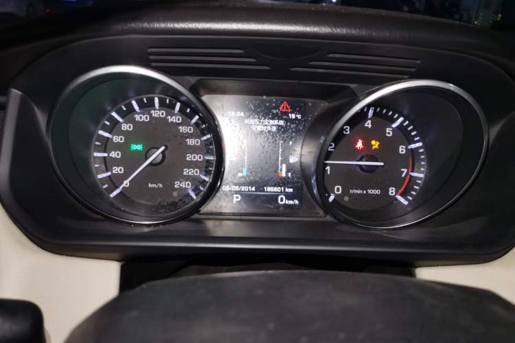 Used Land Rover Range Sport 2014 3.0 SC V6 HSE Instrument Cluster